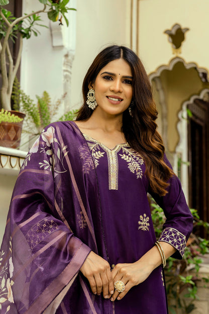 Very Alluring Viscose Silk Embroidery Suit Set