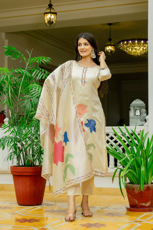 Charming Viscose Silk Embroidery Suit Set