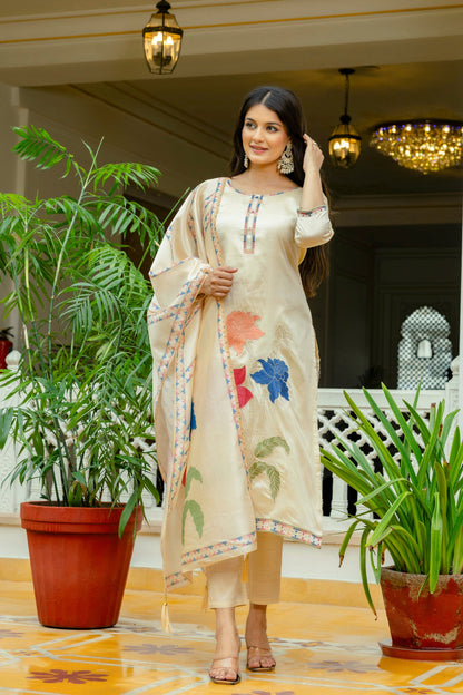 Charming Viscose Silk Embroidery Suit Set