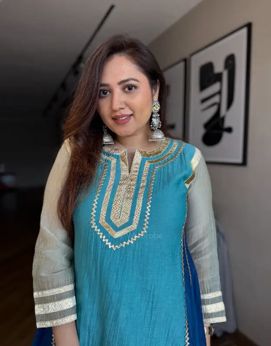 Kareena Kapoor Inspired Pure Mul Chanderi Coored Set