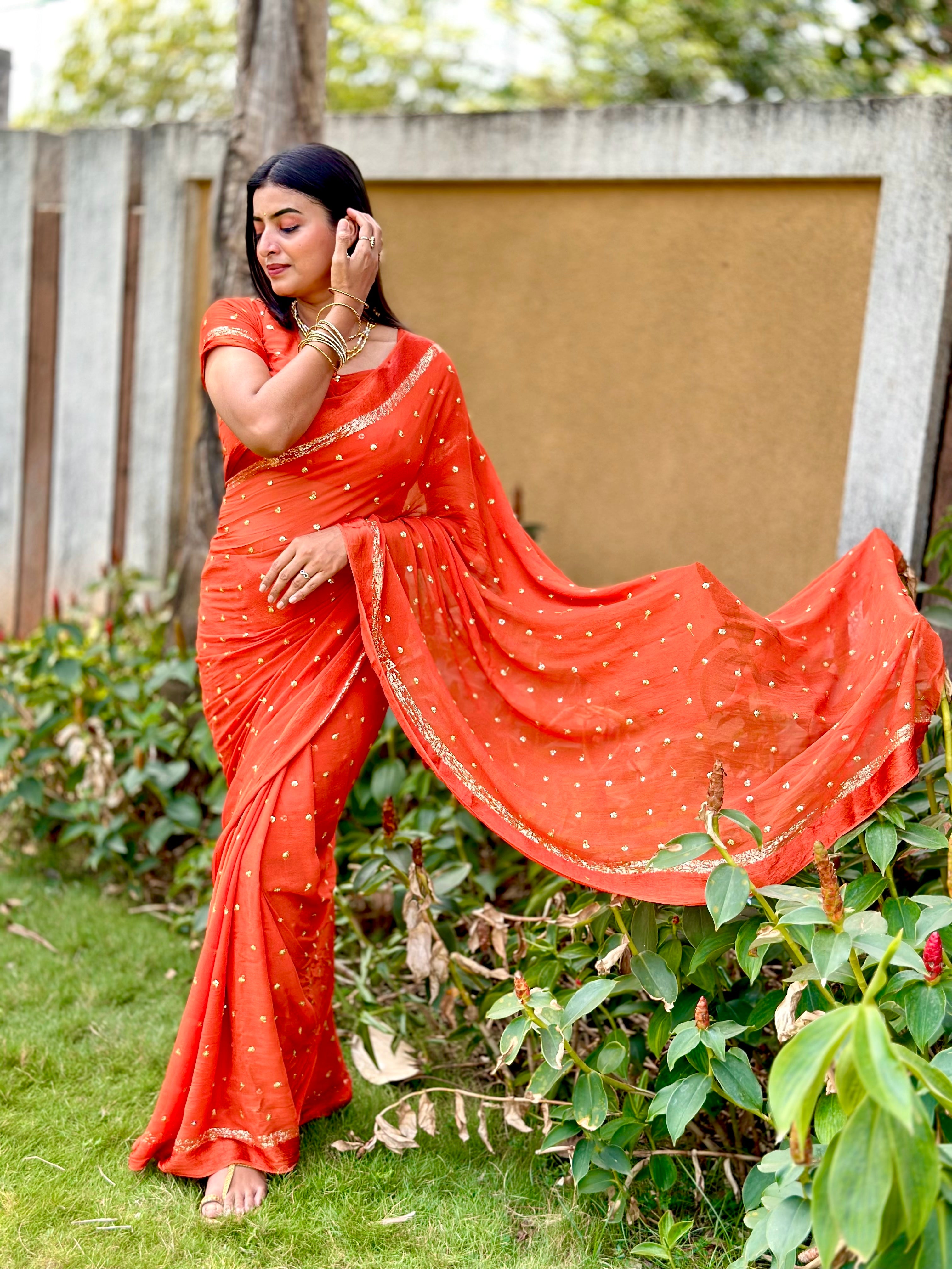 Most Trending Viral Pure Viscose Georgette Festival Red Saree With Satin Border