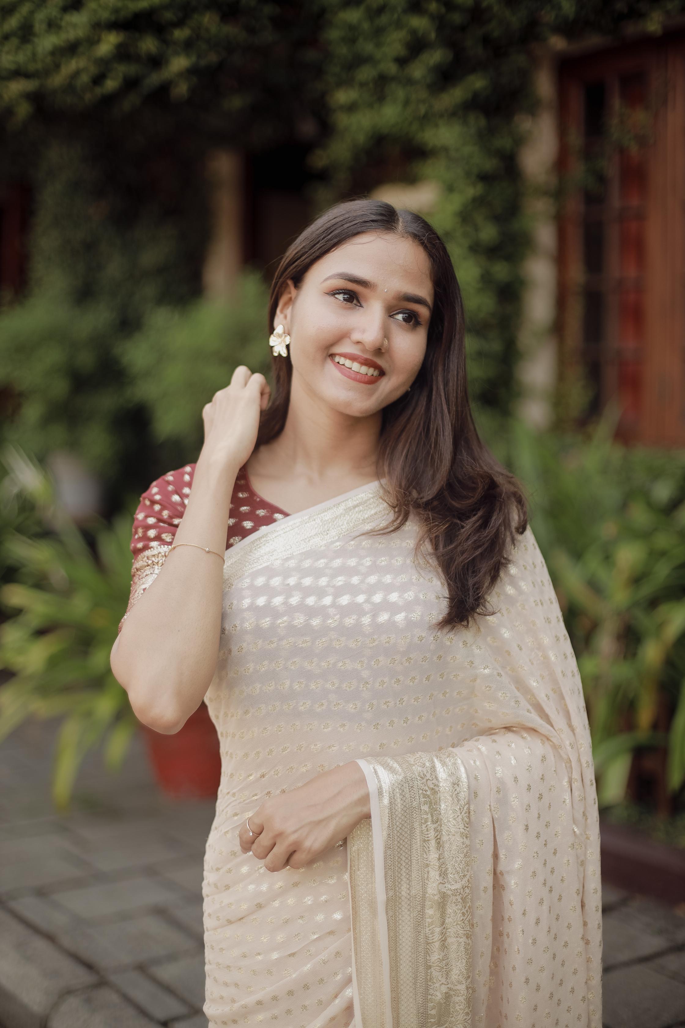 Most Viral Summer Pure Viscose Georgette Silk Saree With Satin Border