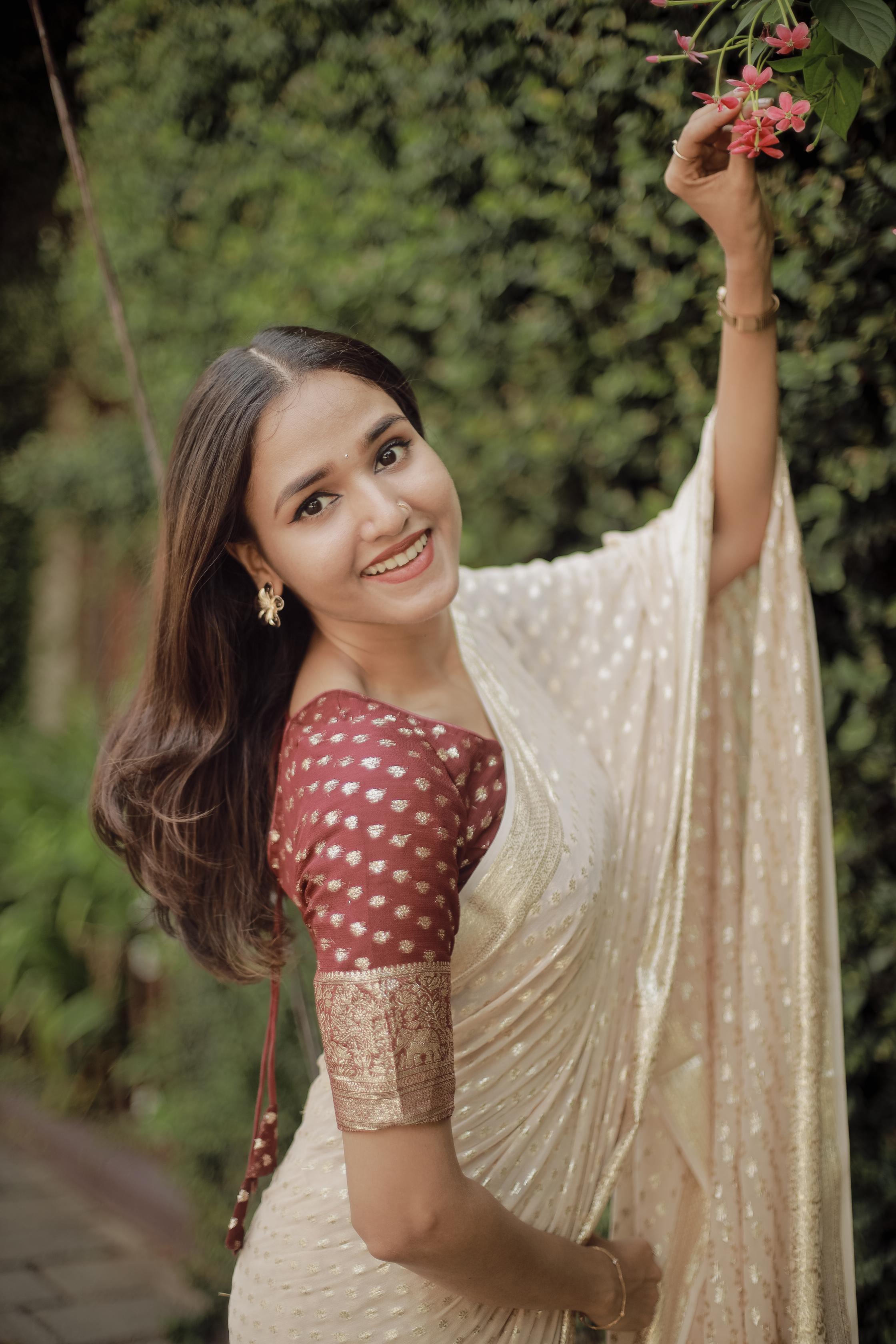 Most Viral Summer Pure Viscose Georgette Silk Saree With Satin Border