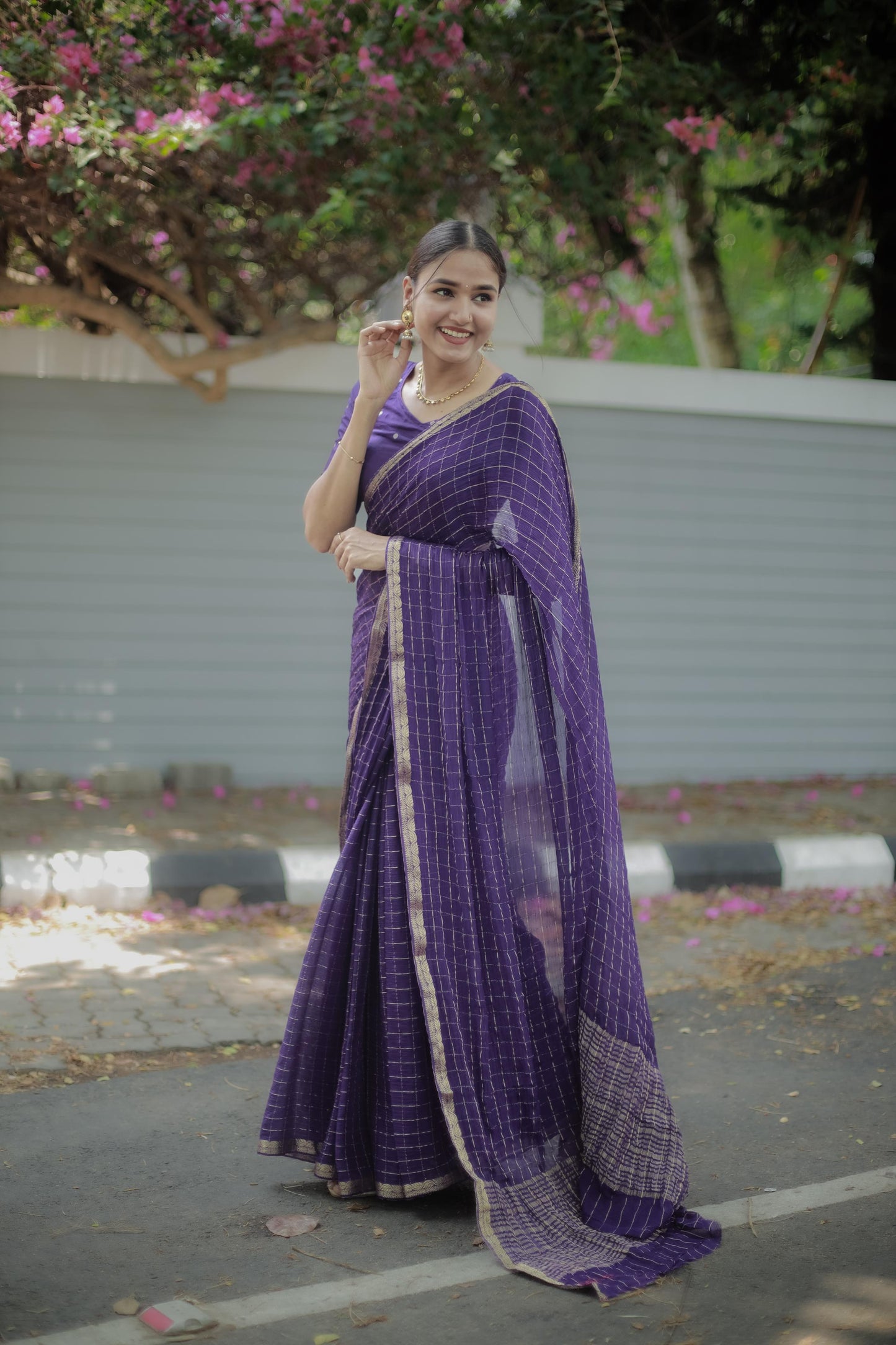 Most Trending Viral Viscose Silk Dark Purple Saree With Weaving Zari Border