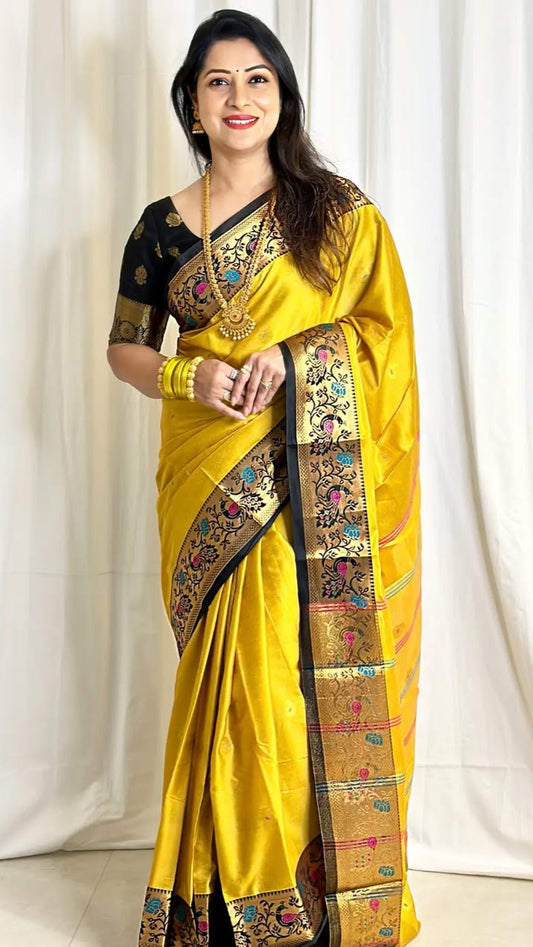 Luxurious Cotton Silk Paithani Silk Saree With Zari Weaving