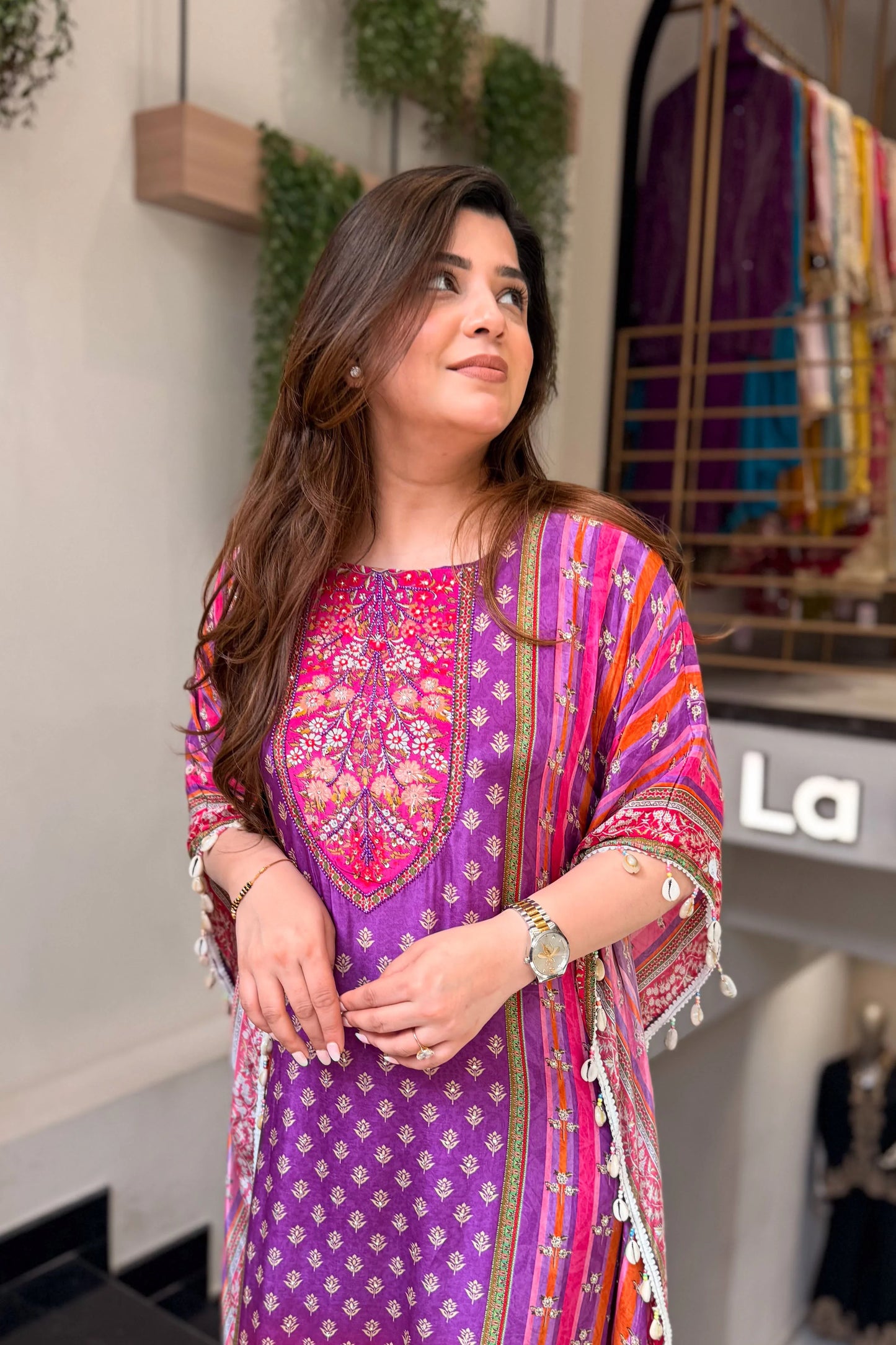 Vihana Royal Embroidered Kaftan Suit Set