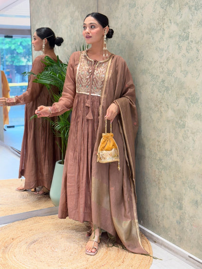 Gorgeous Mul Chanderi Suit Set With Banarasi Dupatta