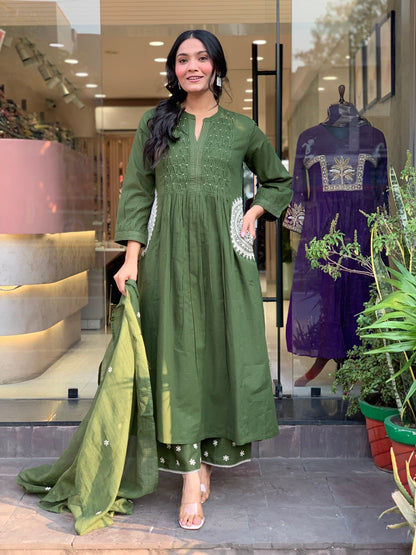 Very Graceful Pure Mul Cotton Embroidery Suit Set