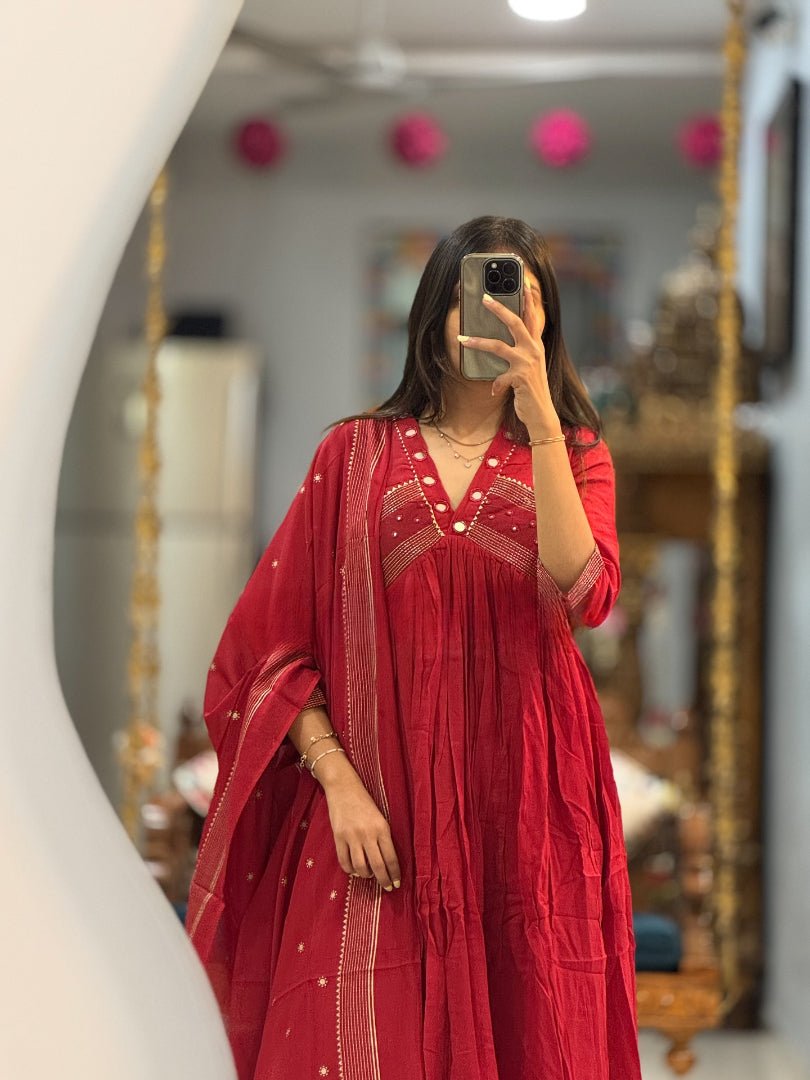 Gorgeous Mul Cotton Mirror Work Suit Set