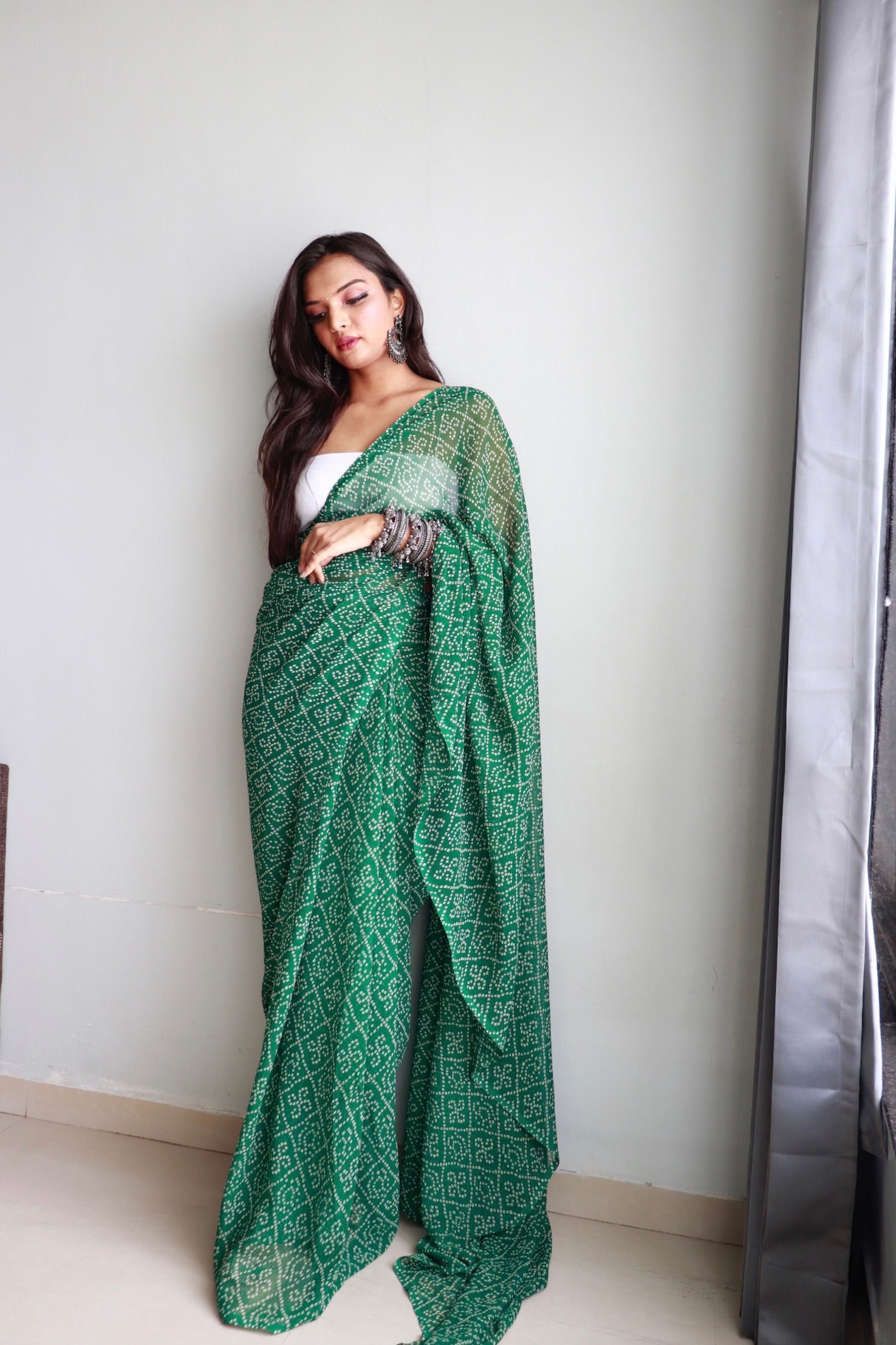 1 Min Ready To Wear Saree In Imported Crushed Bandhej With Heavy Blouse