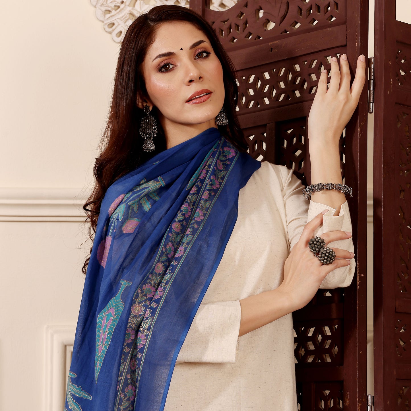 Gorgeous Chanderi Silk Solid Plain Suit Set