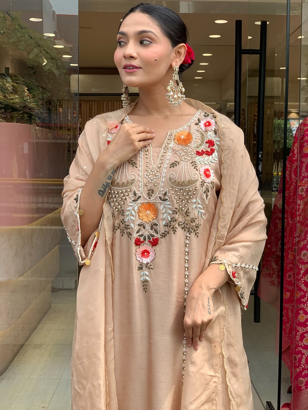 Aarunya Floral Embroidered Viscose Chanderi Suit Set