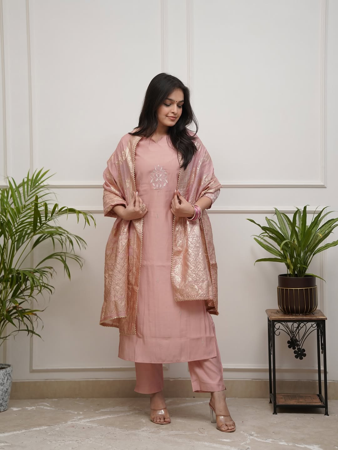 Very Stunning Chanderi Silk Embroidery Suit Set