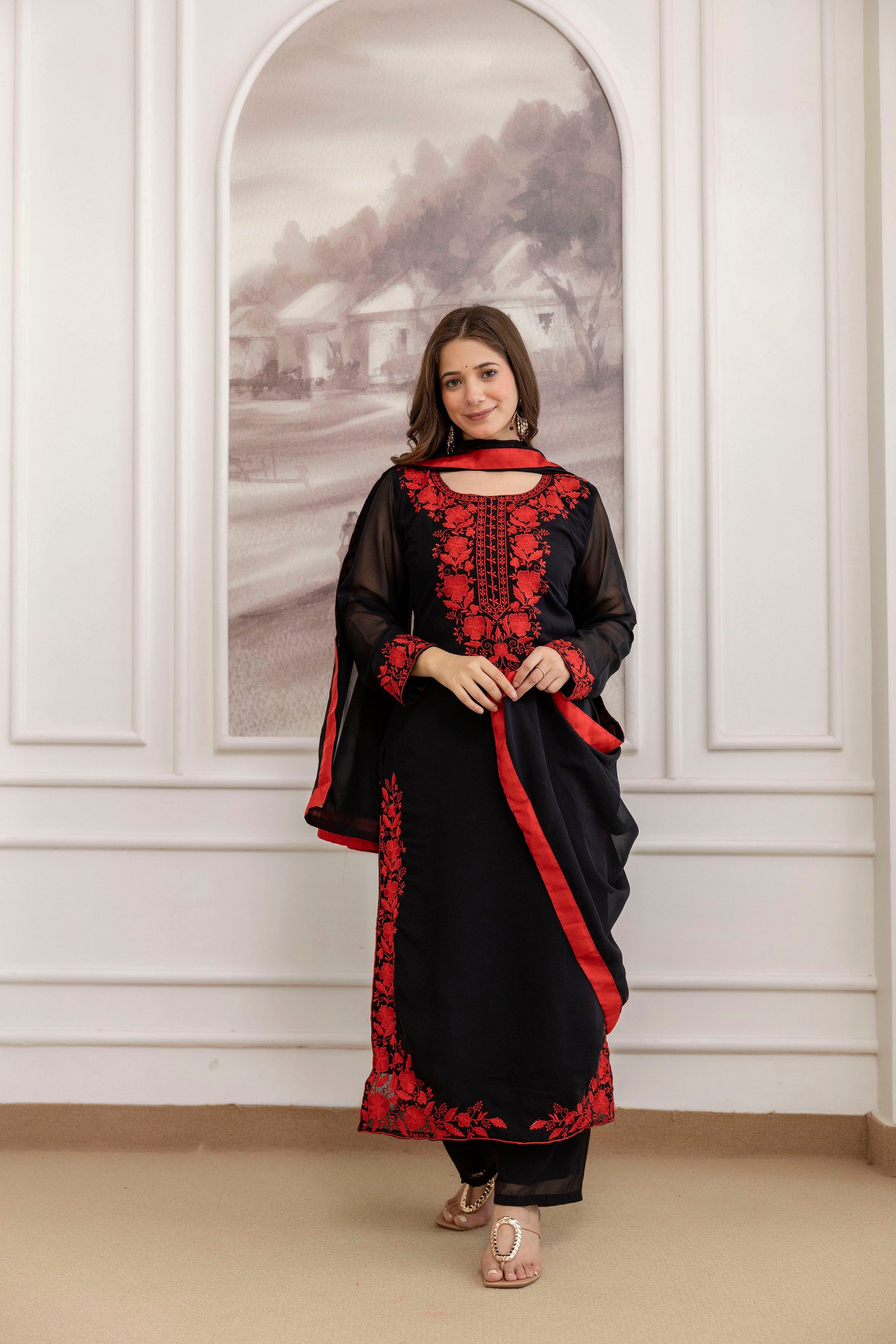 Veloura Black Embroidered Suit Set