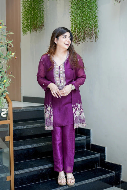 Premium Embroidered Chinon Silk Kurta Pant With Koti Set