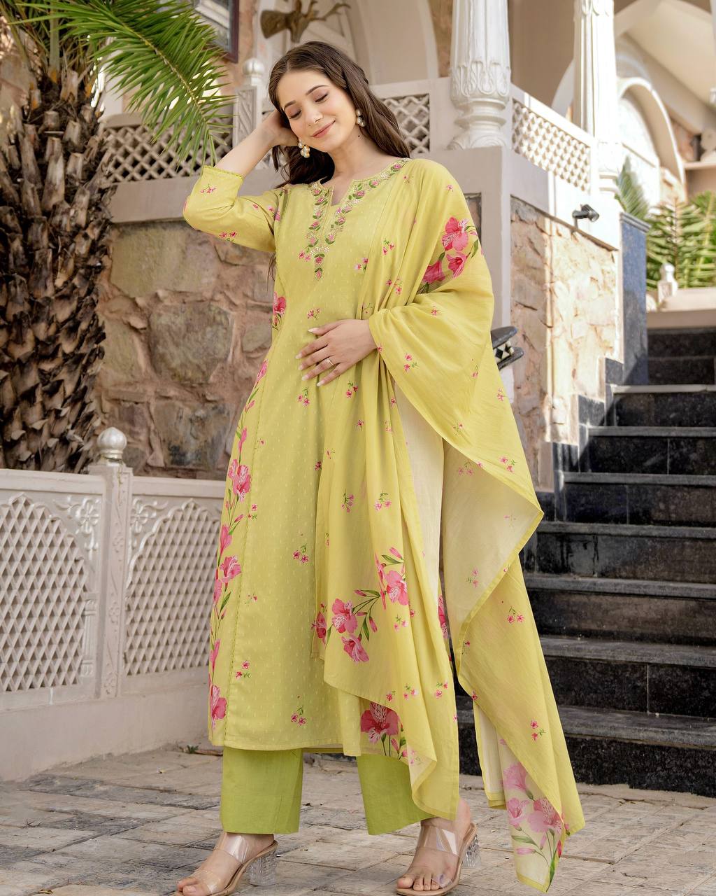 Very Glamorous Chanderi Silk Embroidery Suit Set