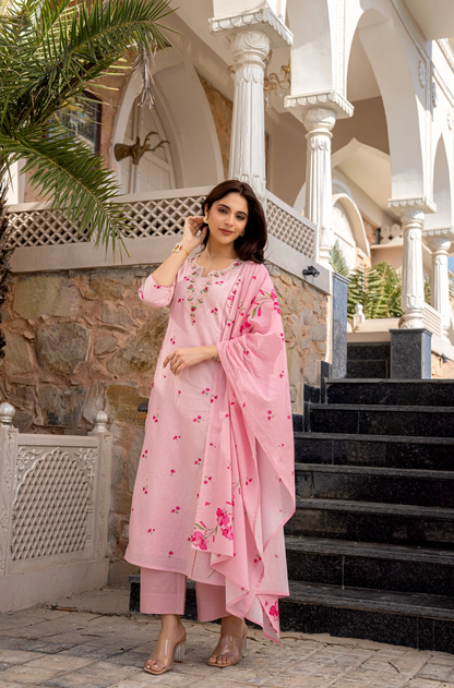 Very Glamorous Chanderi Silk Embroidery Suit Set
