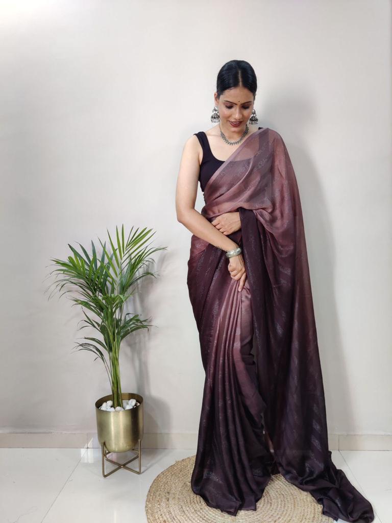 1- Min Ready To Wear Saree In Georgette Fabric With Important Zari Padding