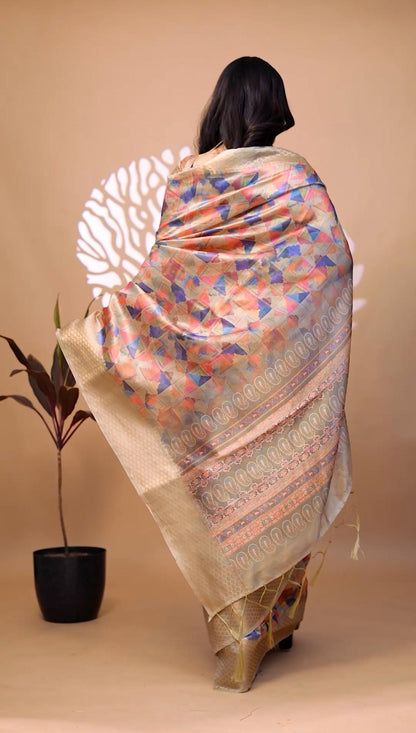 Stylish Multicolor Handllom Silk Blend Saree With Zari border
