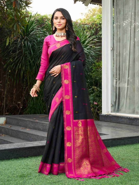 Black Soft Cotton Silk Saree With Rich Pallu