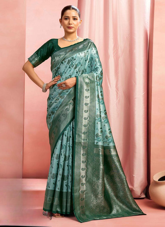 Elegant Pestal Green Kanjivaram Silk Saree With Shine Zari Work
