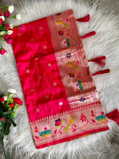 Dignified Rajhans Motifs Piathani Silk Saree with Zari Weaving