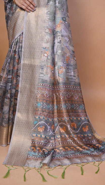 Graceful Soft Silk Saree with Ethnic Print And Zari Border