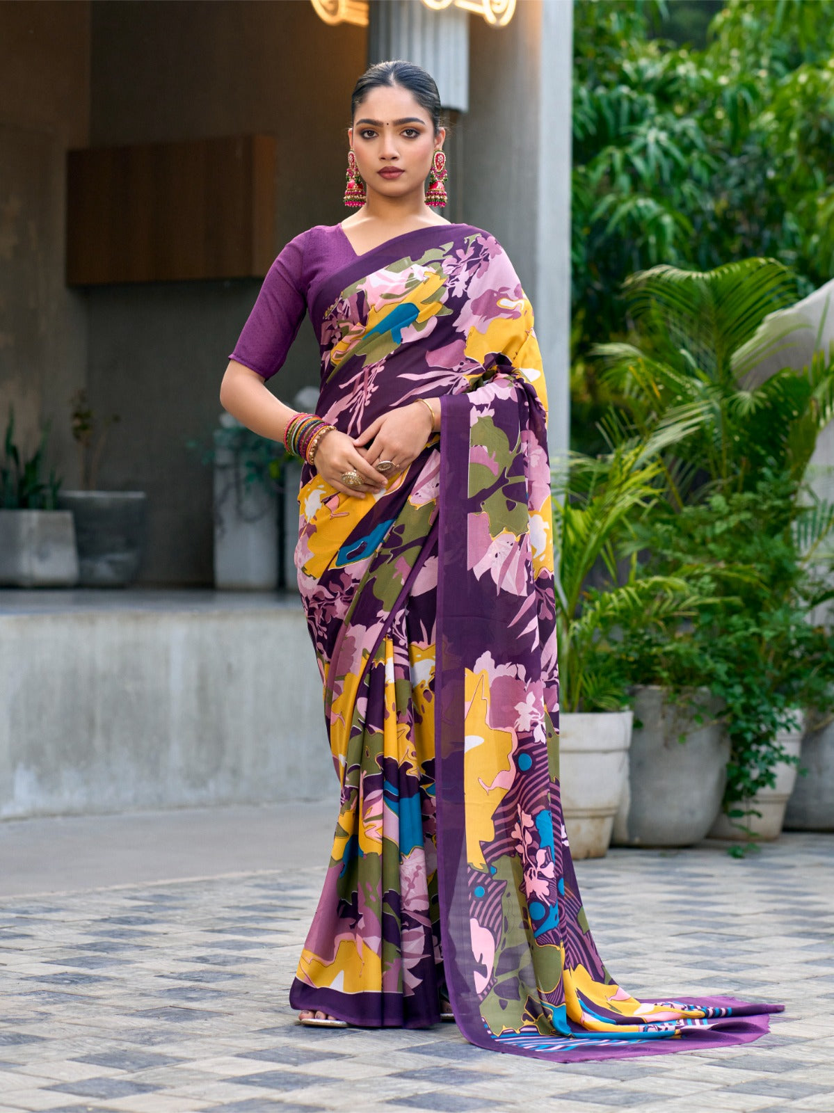 Very Graceful Georgette Saree With Stunning Floral Print