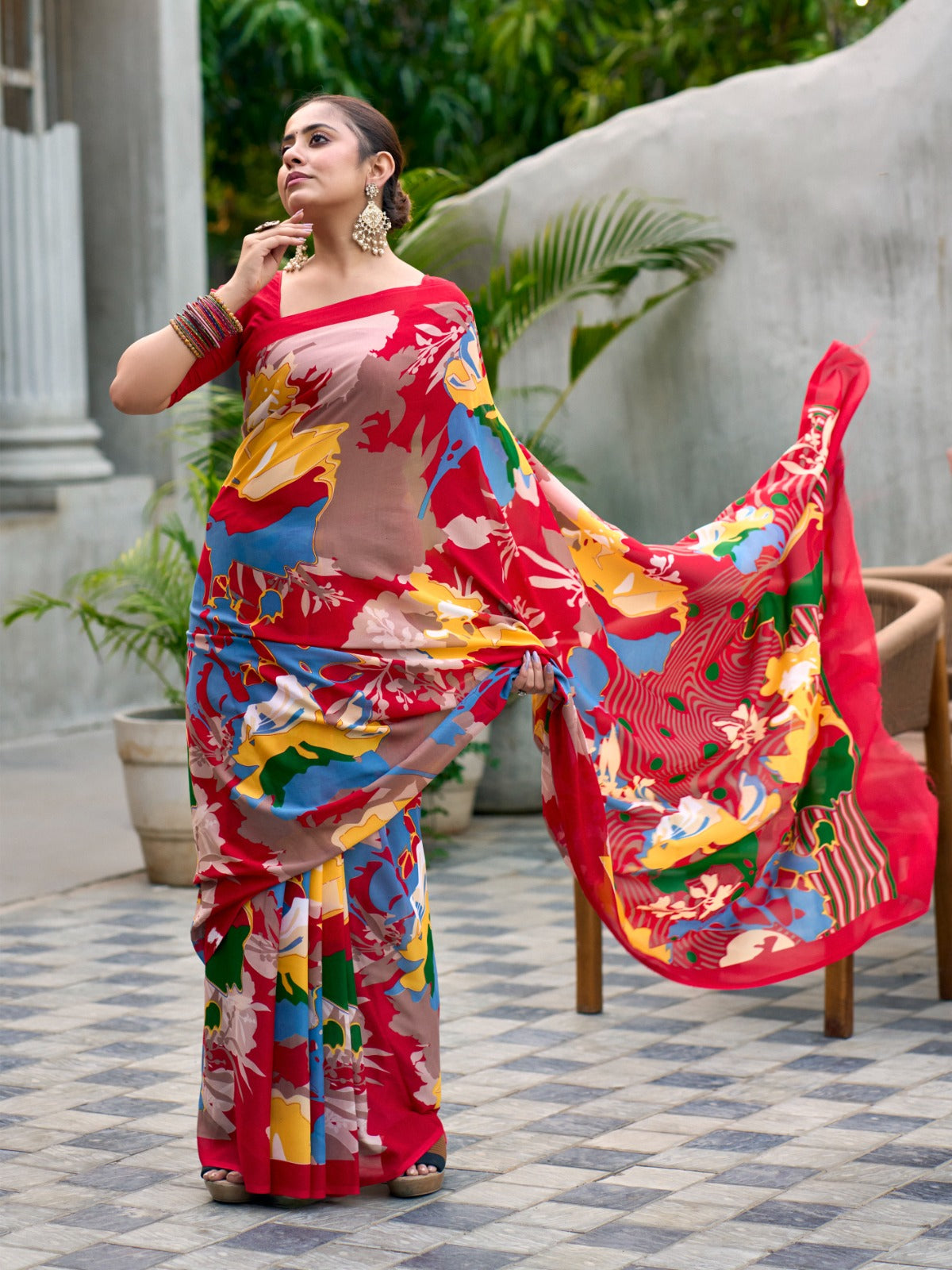 Very Graceful Georgette Saree With Stunning Floral Print