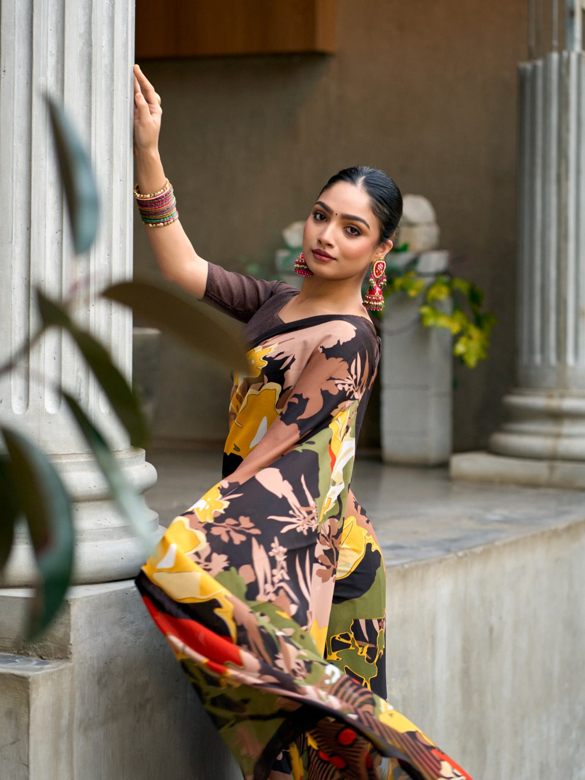 Very Graceful Georgette Saree With Stunning Floral Print