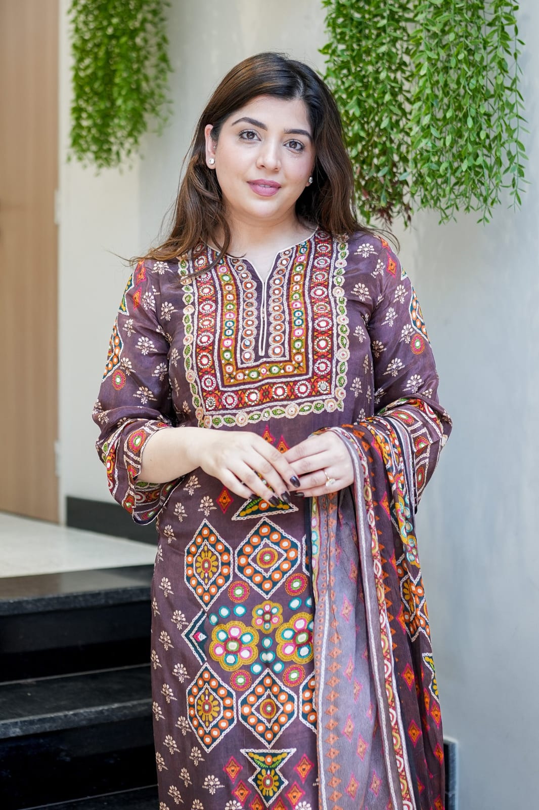 Delightful  Pure Chinon Silk suit Set with handwork Neck