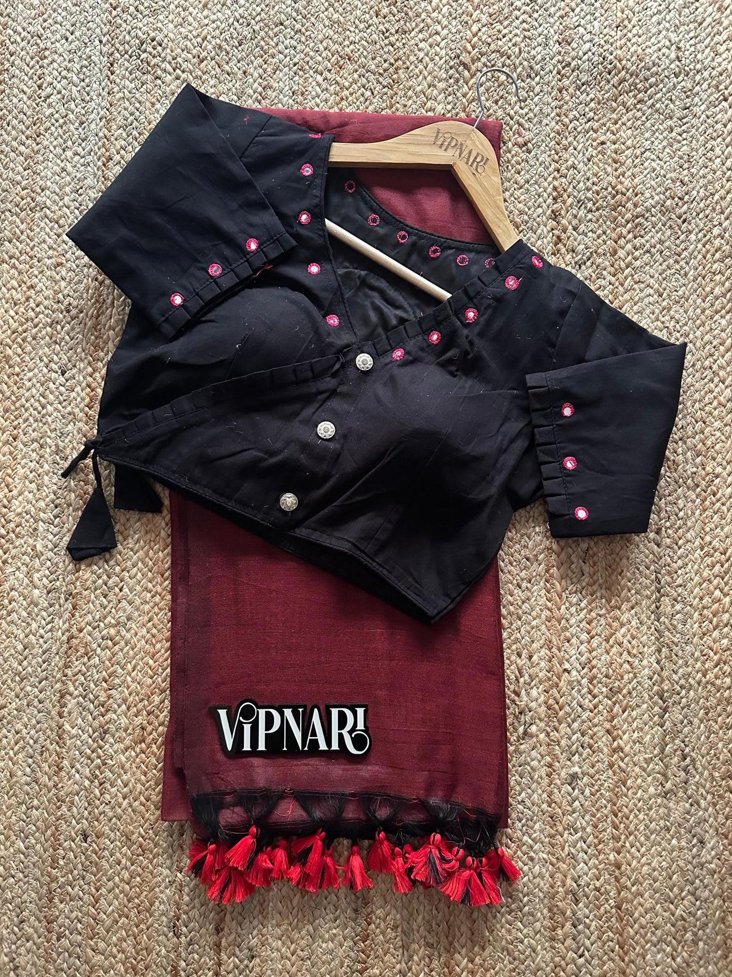 Most Elegant Handloom Cotton Saree With Stitched Designer Handwork Blouse