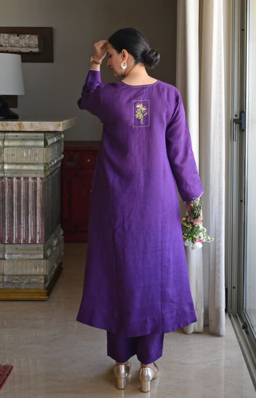 Very Beautiful Pure Linen Cord Set With Embroidery Work