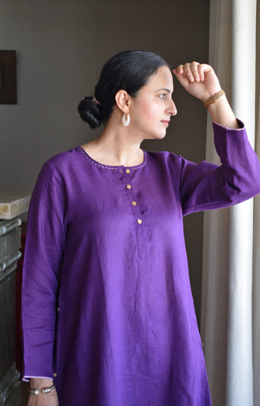 Very Beautiful Pure Linen Cord Set With Embroidery Work