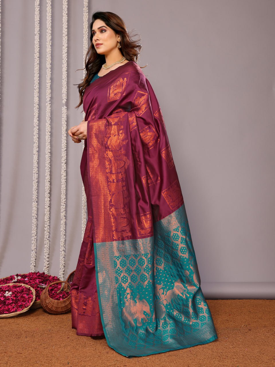 Most Elegant Banarasi Silk Saree With Rich Pallu