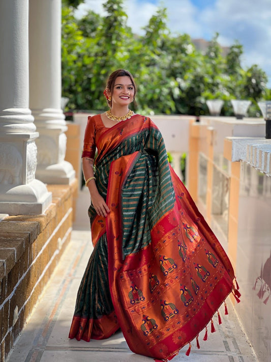 Most Elegant Banasari Silk Saree With Blouse