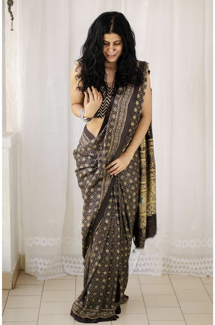 Pure Natural Linen Cotton Dyed Saree With Blouse