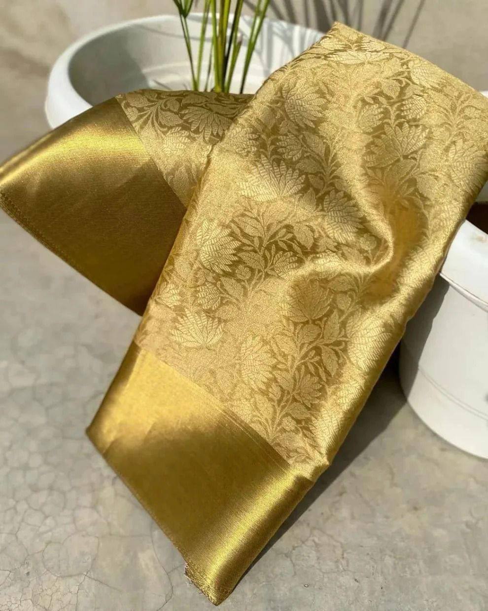 Most Trending Bollywood Tissue Metalic Pure Banarasi Zari Silk Saree