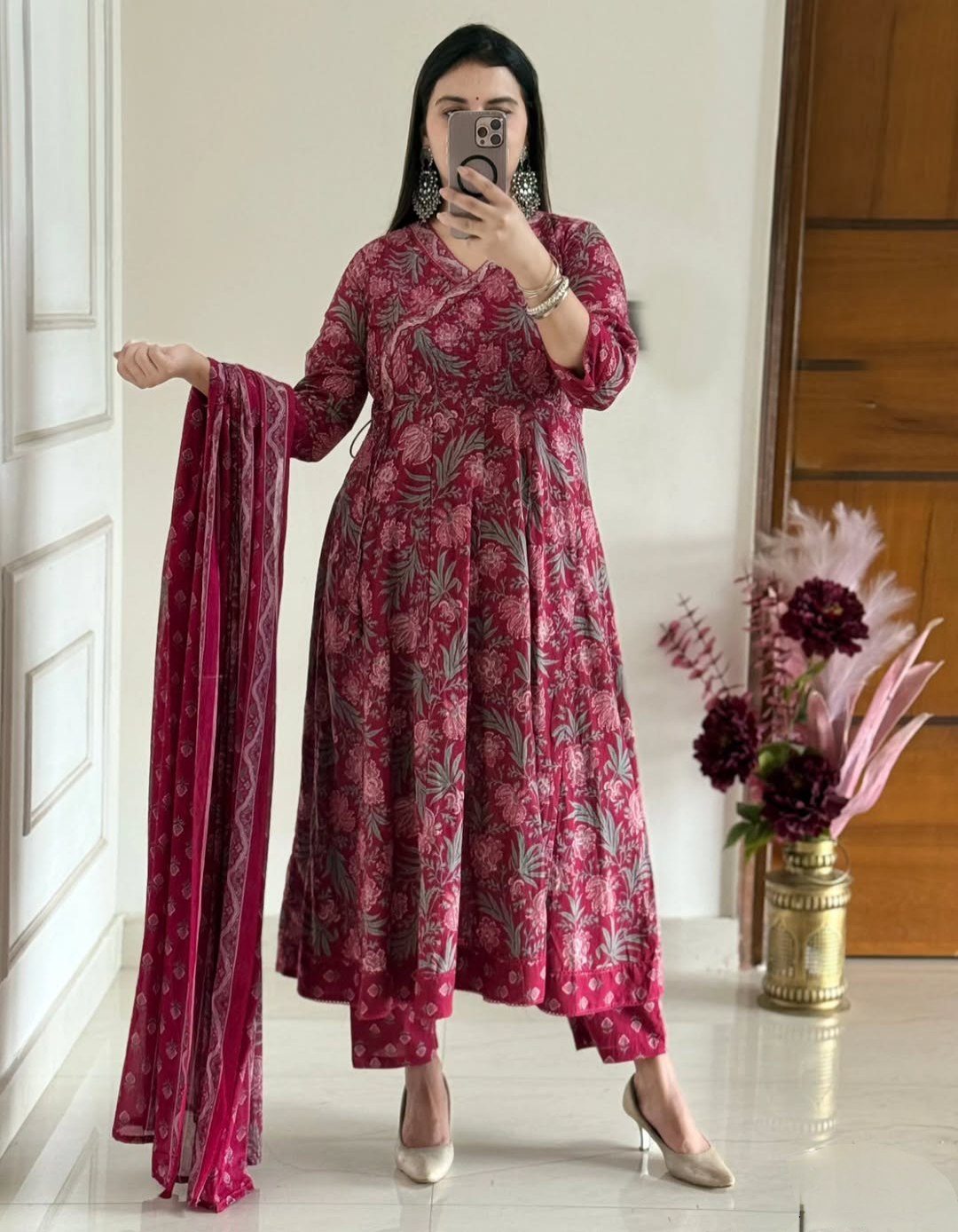 Very Elegant Anarkali Style Pure Cotton Suit Set