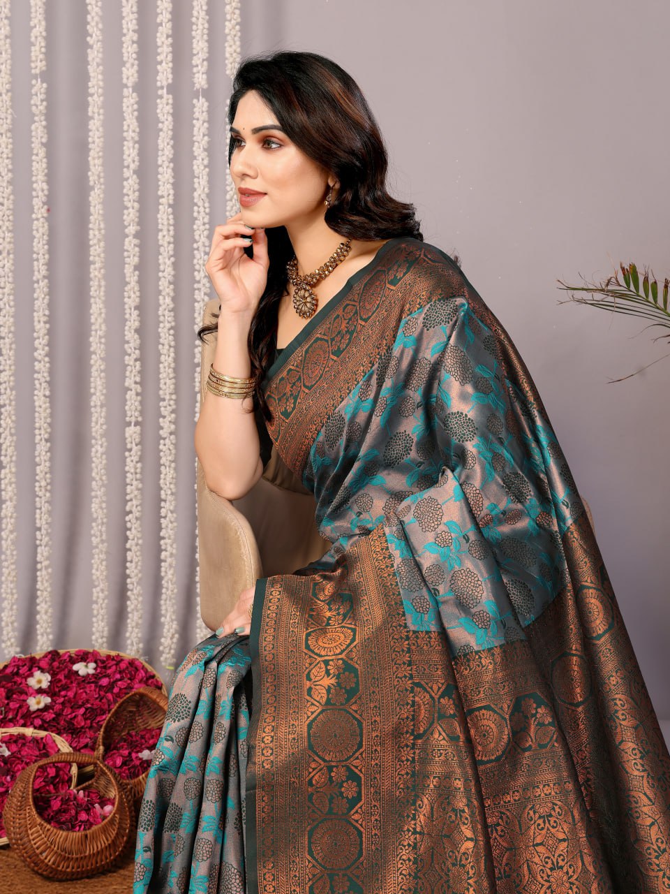 Most Prepossessing Banasari Silk Saree With Blouse