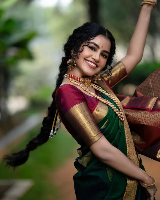 Most Stunning Banarasi Silk Saree With Zari Weaving