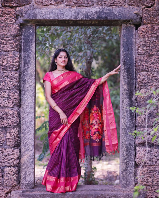 Most Magnificent Banarasi Silk Saree With Rich Pallu