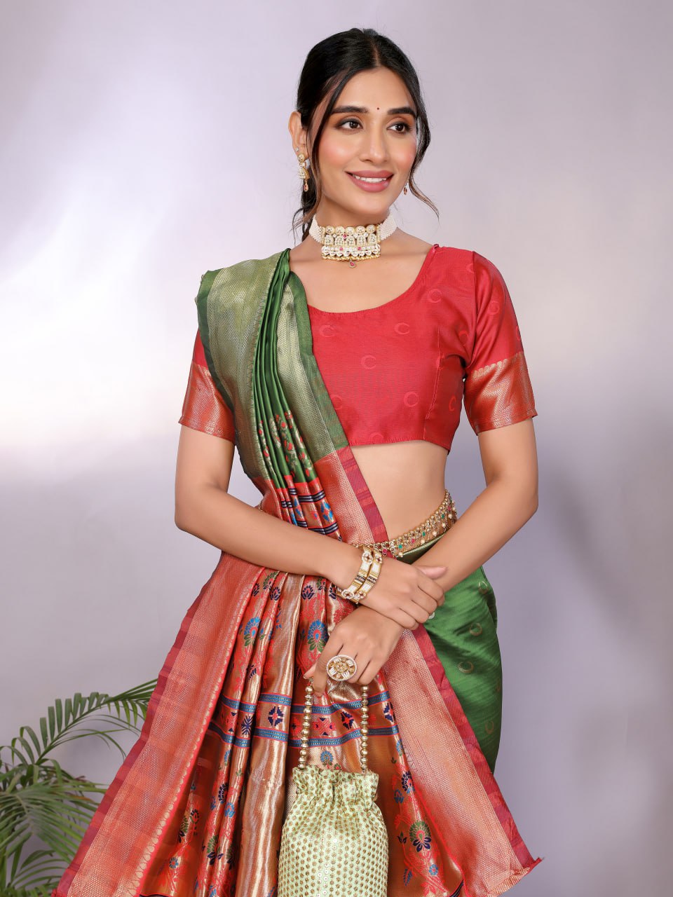 Most Graceful Paithani Silk Saree With Rich Border & Pallu