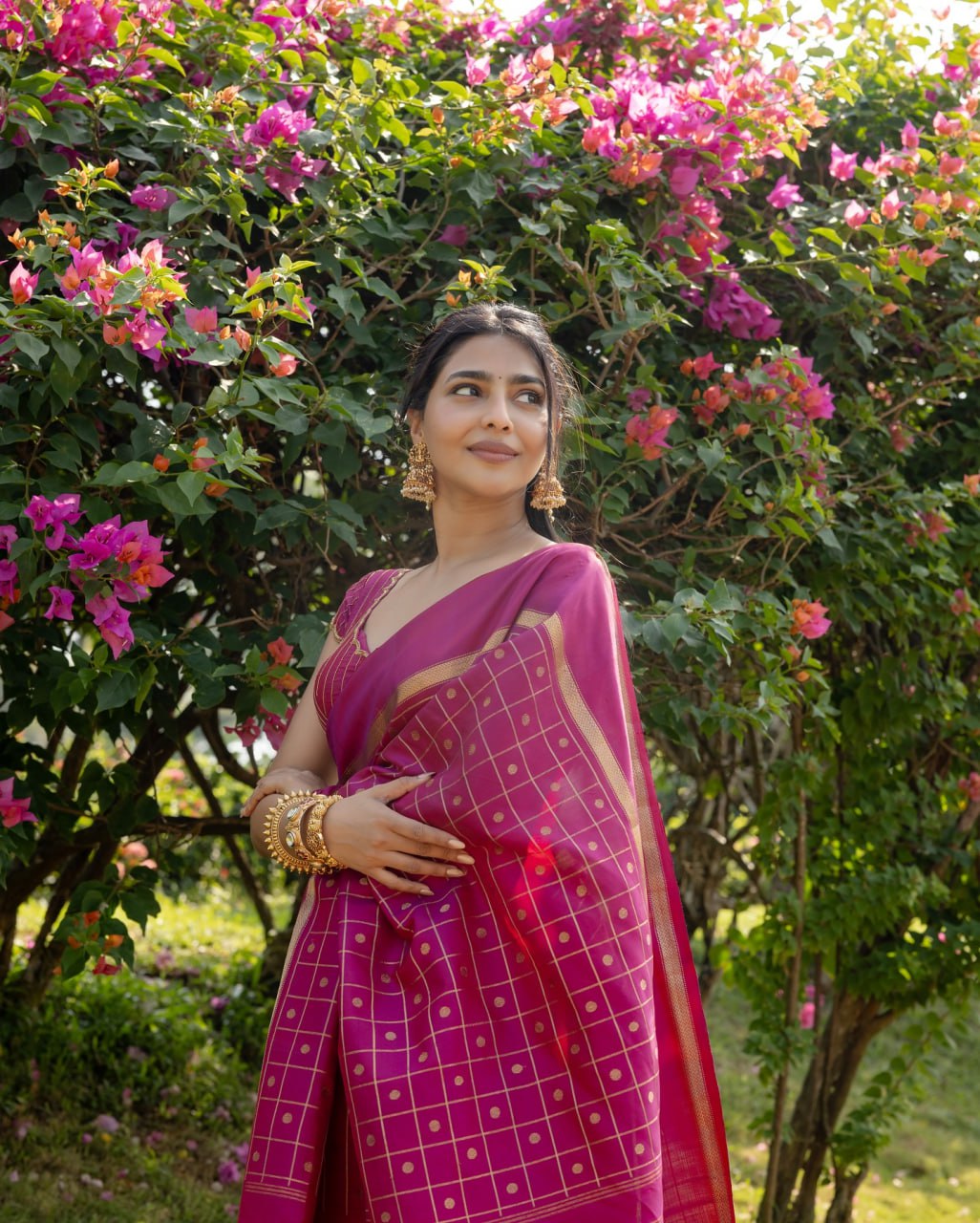 Most Delightful Banarasi Silk Saree With Rich Pallu