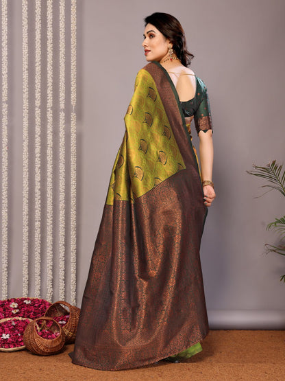Most Appealing Banasari Silk Saree With Blouse