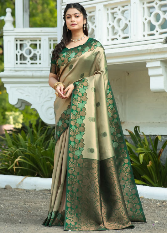 Most Charming Green Banasari Silk Saree With Blouse