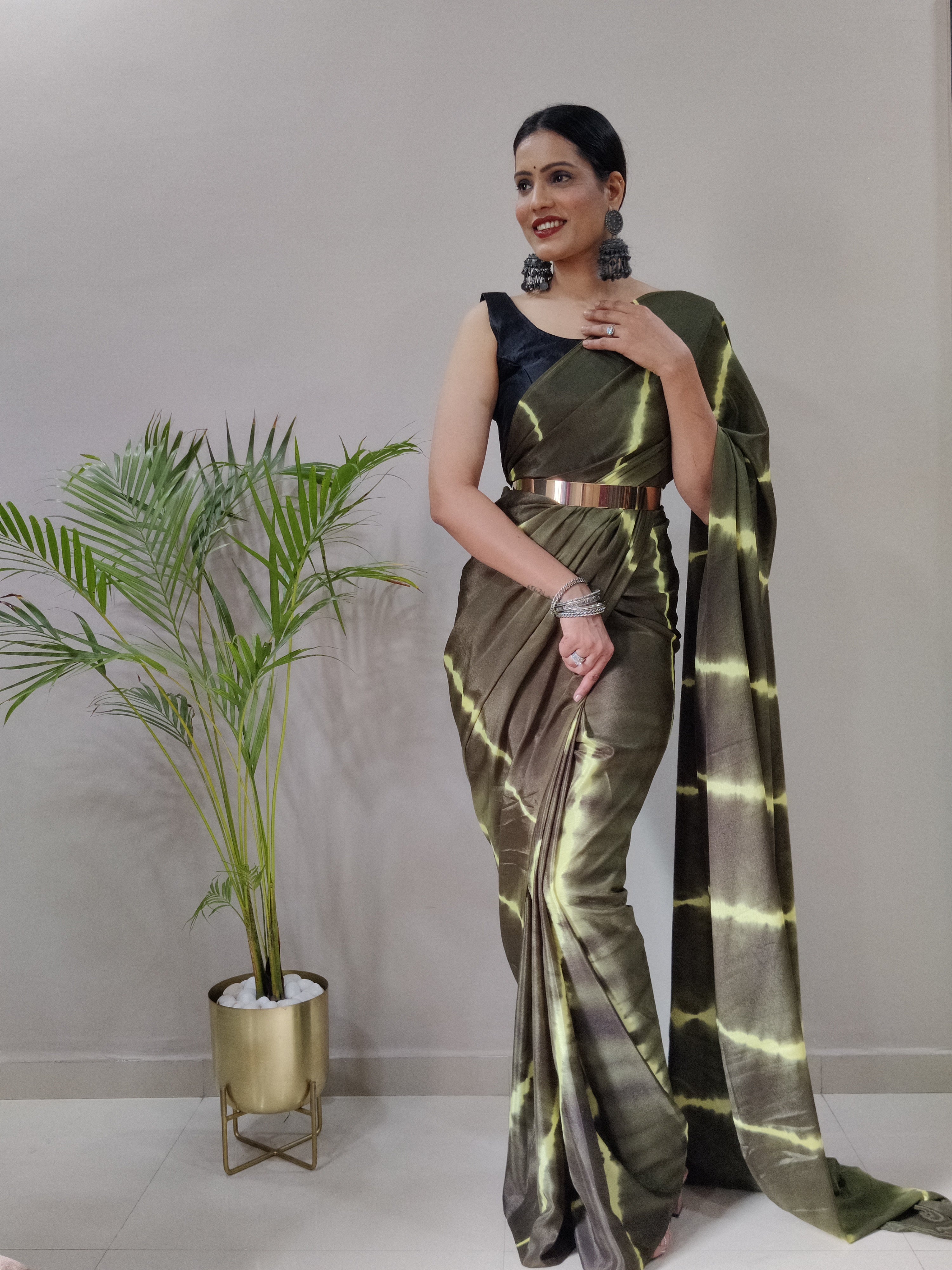 1-Min Ready To Wear Saree In Premium Chinon With Blouse